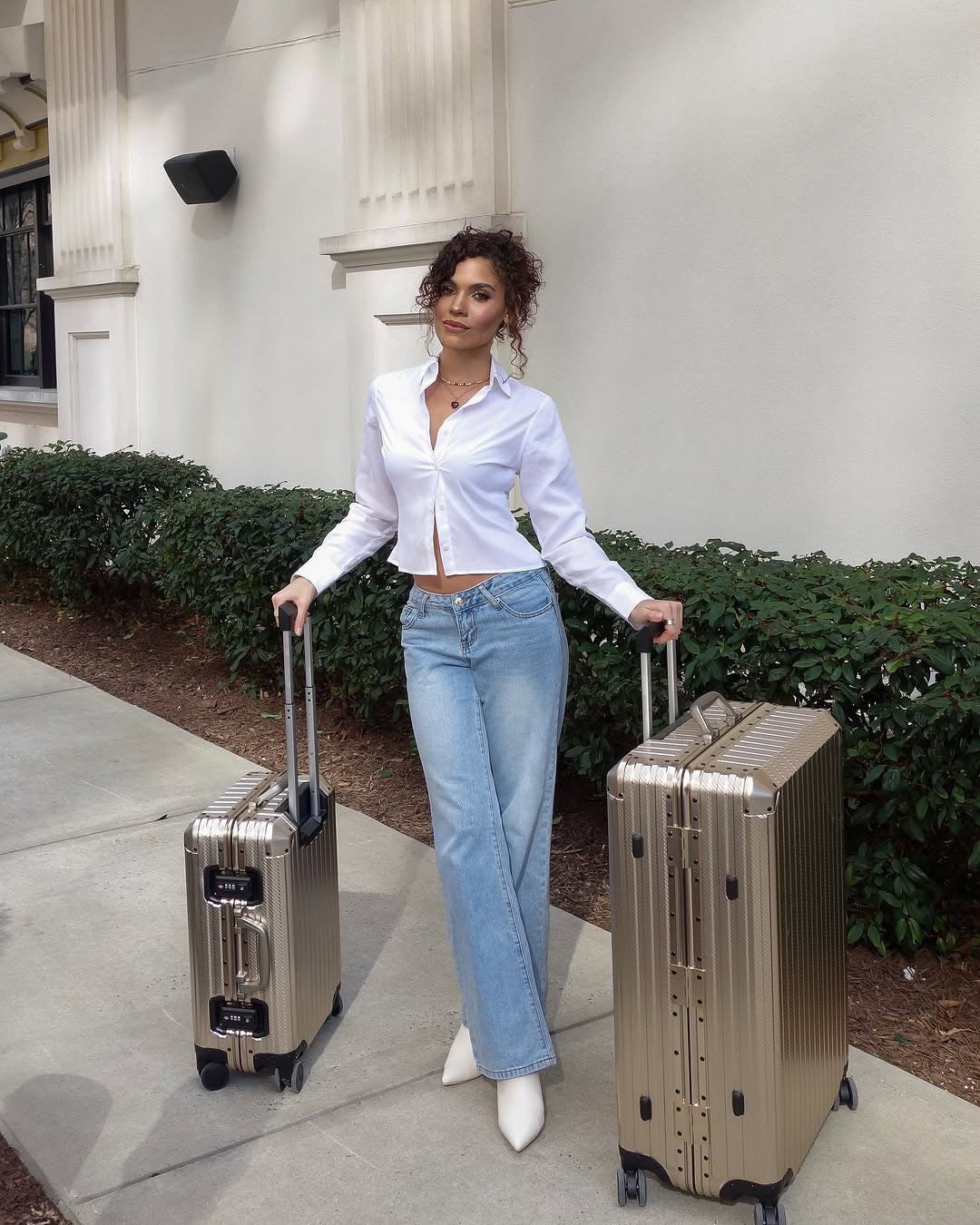 Rova Aluminum Suitcase Champagne