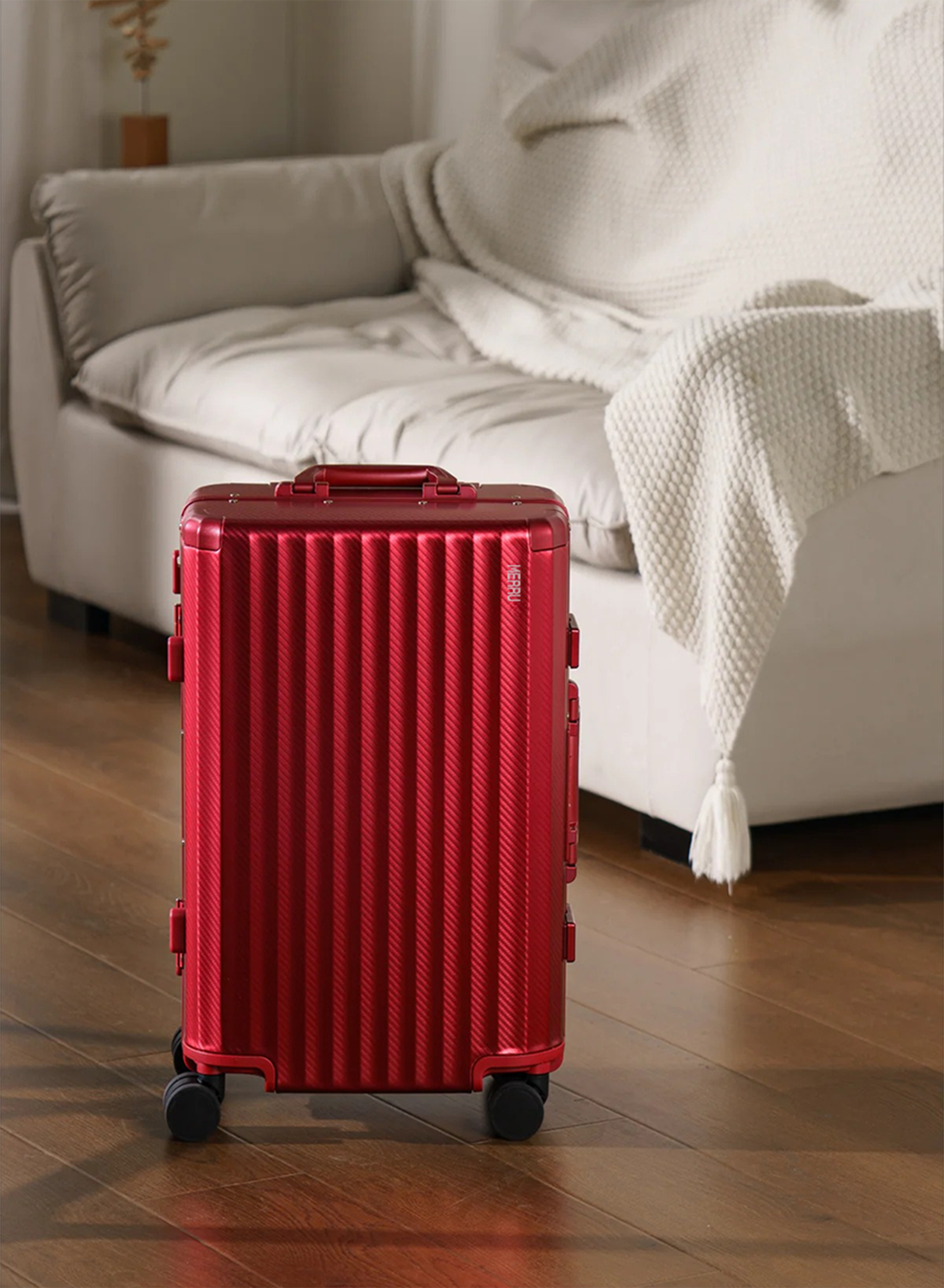 Frame Aluminum Suitcase Red MERRU